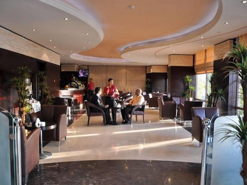 City Hotel Ras al-Khaimah Esterno foto