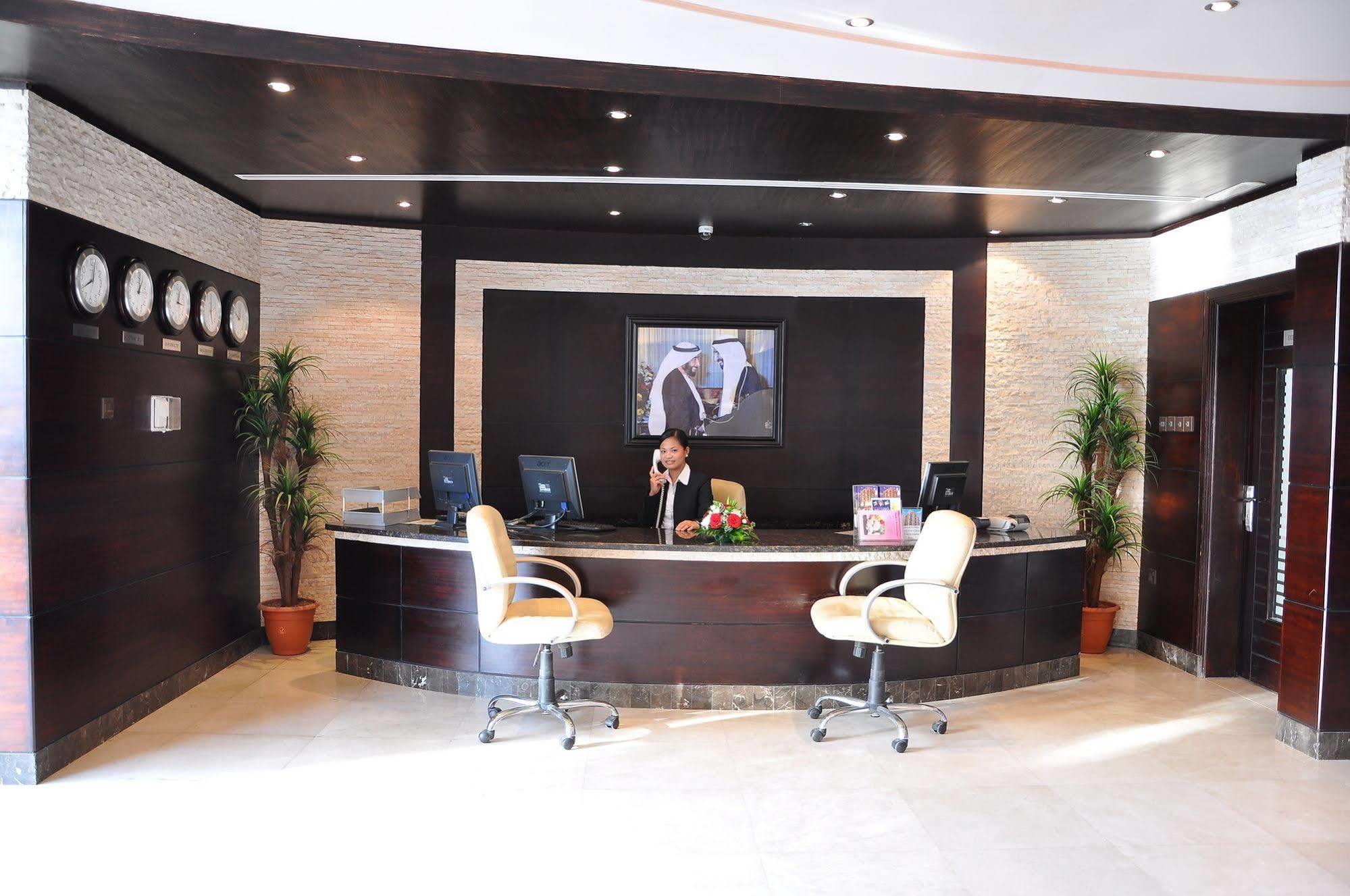 City Hotel Ras al-Khaimah Esterno foto