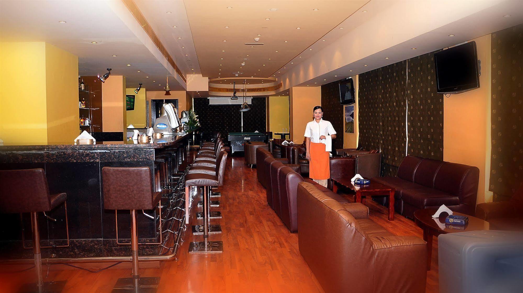 City Hotel Ras al-Khaimah Esterno foto
