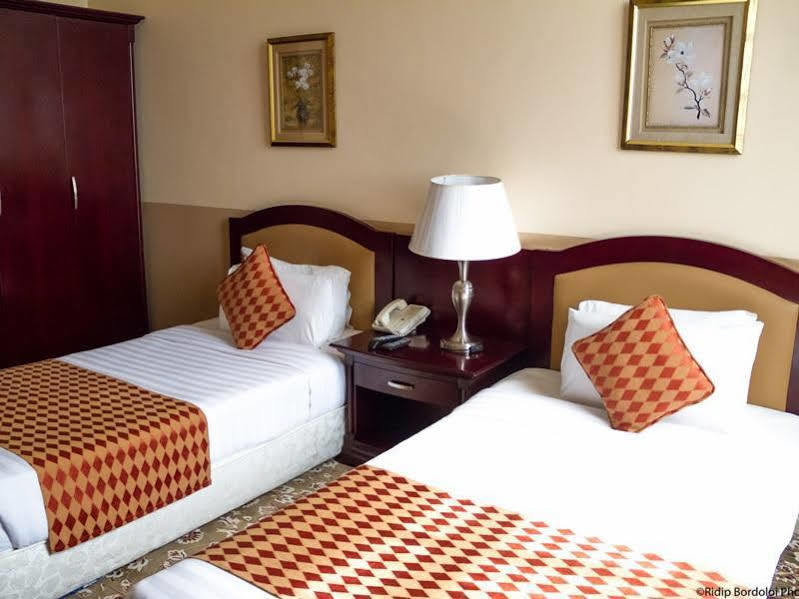 City Hotel Ras al-Khaimah Esterno foto